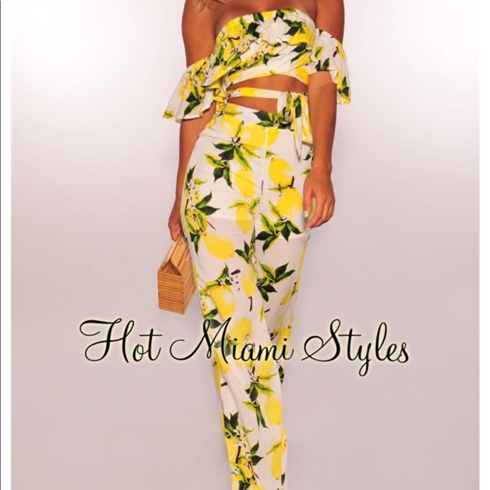 White lemon print off the shoulder two piece set